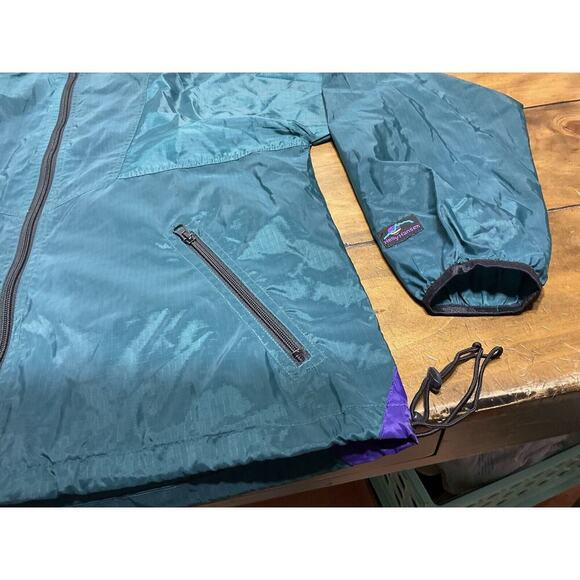 Helly Hansen Jacket Mens Small Green Rip Stop Hooded Rain Jacket Long Sleeve Zip - Picture 2 of 10